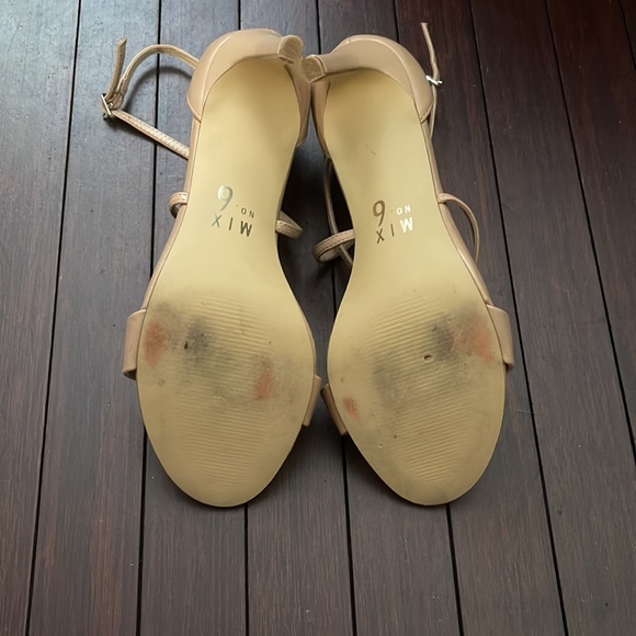 Mix No. 6 High Heel - Picture 4 of 6
